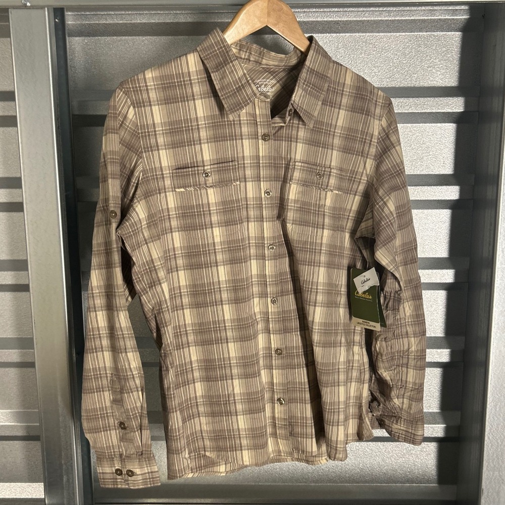 Cabelas Plaid Button Down Shirt Womens Medium Brown Gorpcore Utility Hiking